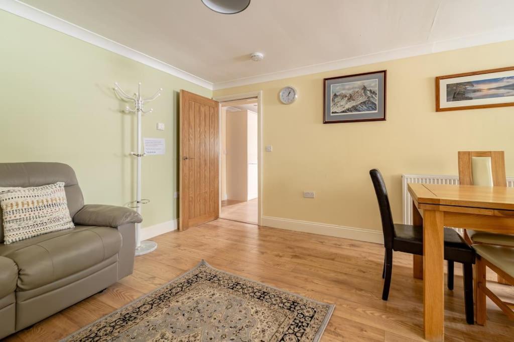 The Blue House Holiday Home Egremont  Экстерьер фото